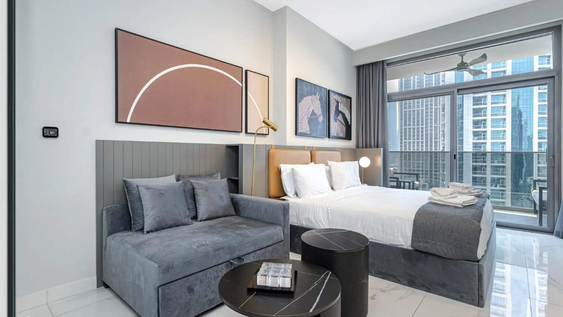 Near Dubai Mall I City Centre I Amazing Amenities Apartment